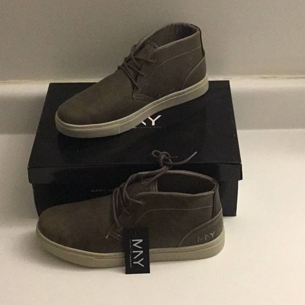Marc New York, Andrew Marc Chukka Sneakers